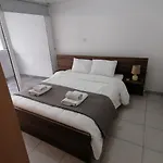 Must - Center Lárnaca