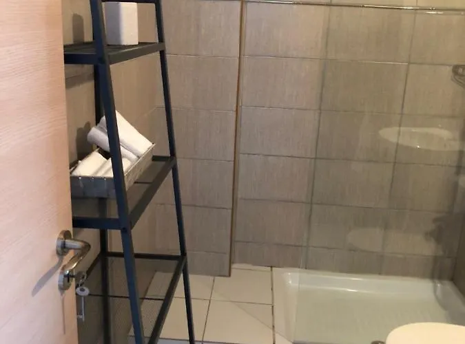 Must - Center Lägenhet Larnaca